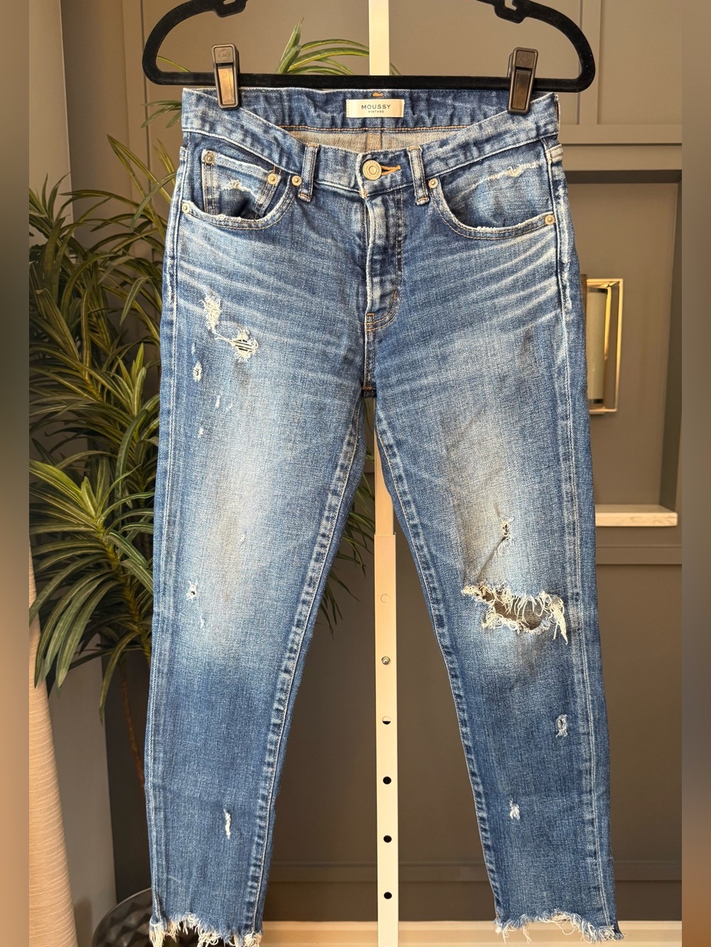 MOUSSY VINTAGE HOWA Distressed Skinny Ankle Jeans Raw Hem Medium Wash 27